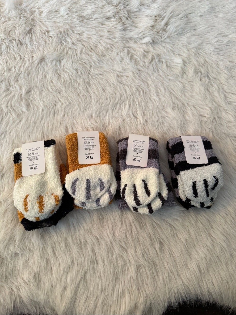 Cozy Fuzzy Cat Paw Print Socks - Set of 4